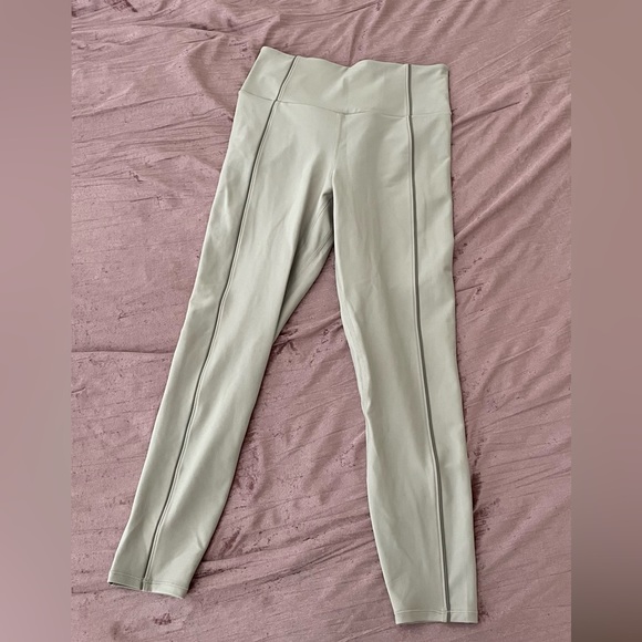 NEW Abercrombie YPB leggings - oat - Picture 2 of 4